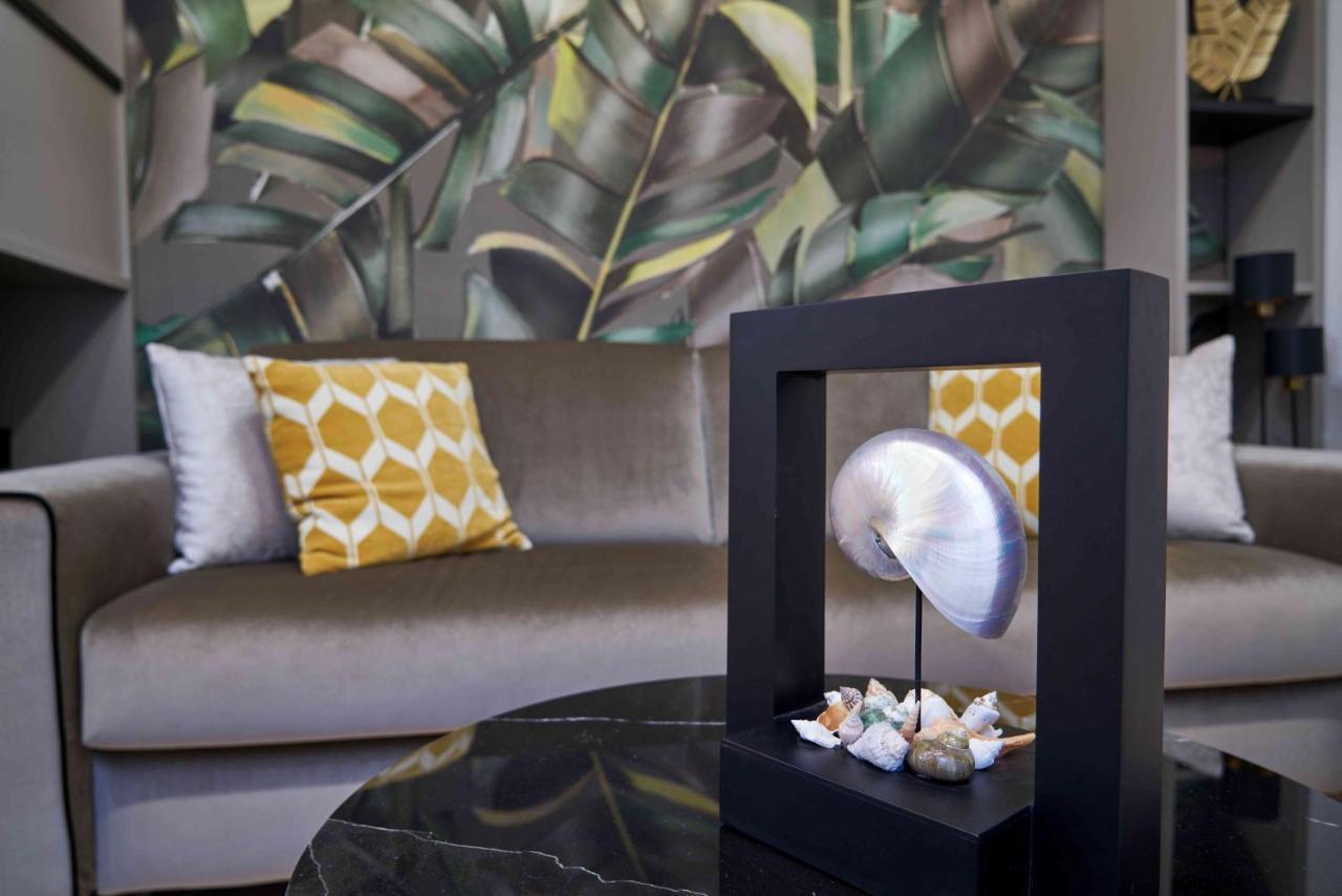 The One Napoli Luxury Apartment Kültér fotó