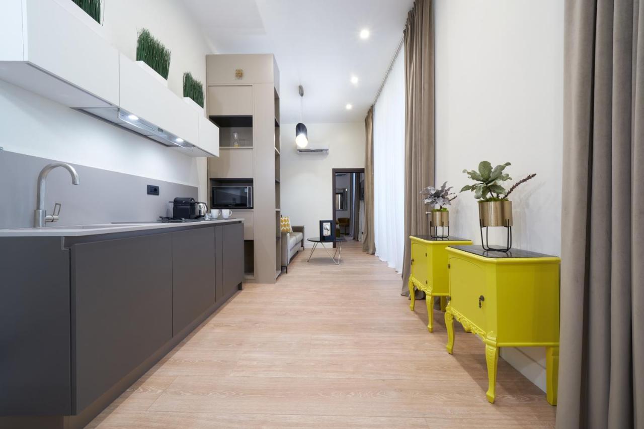 The One Napoli Luxury Apartment Kültér fotó