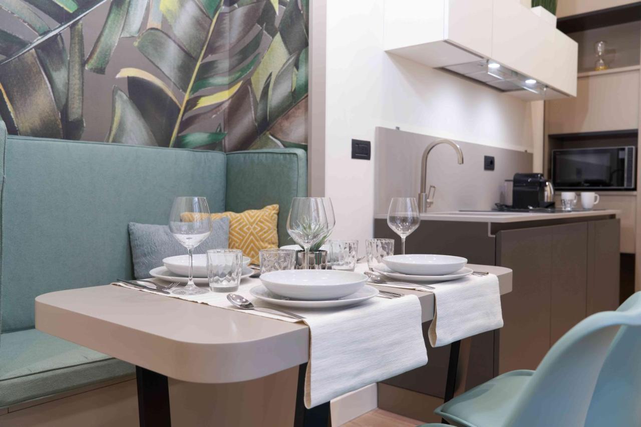 The One Napoli Luxury Apartment Kültér fotó